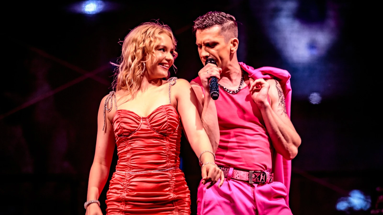 Robbie.Like.Me